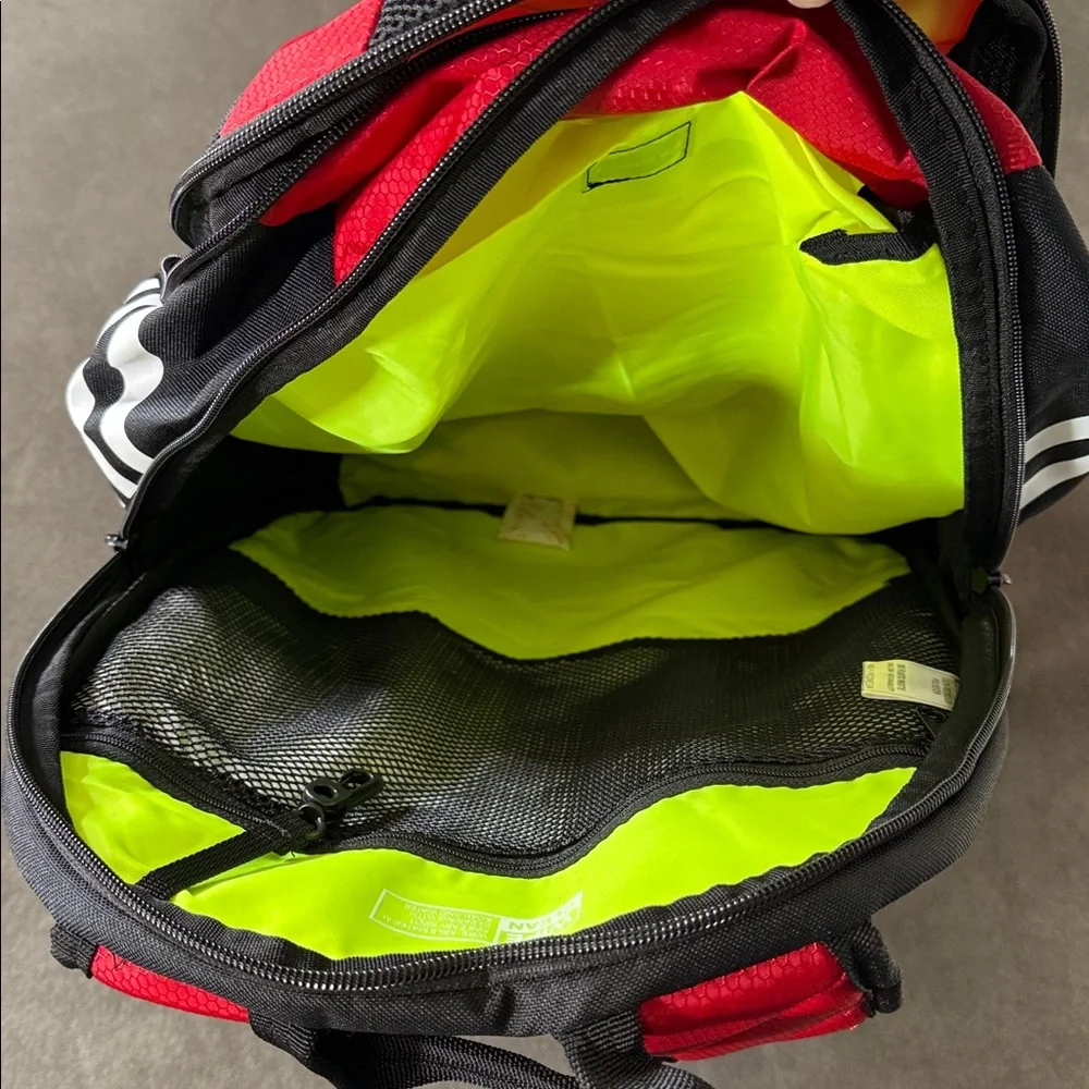 Unisex Adidas Stadium 3 Backpack Team Power Red Soccer Ball CleatCompartment NWT